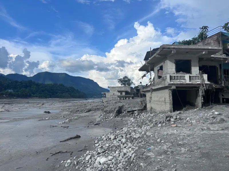 Standing with Children Affected by the Floods - Image 1